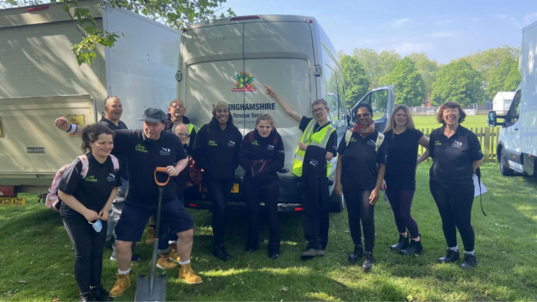 Pulp Friction build team on site at Chelsea Flower Show